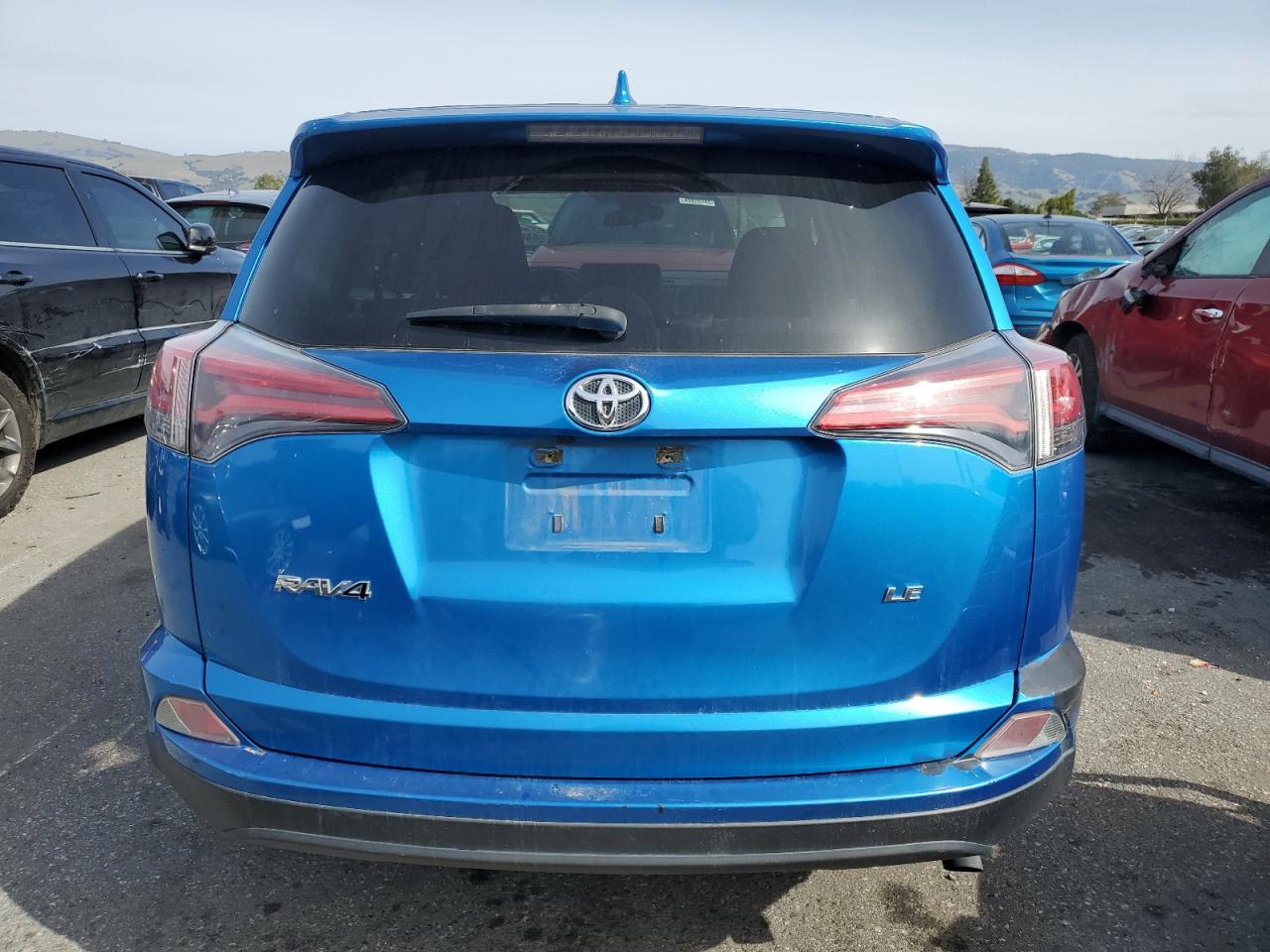 2018 Toyota RAV 4 - Image 6