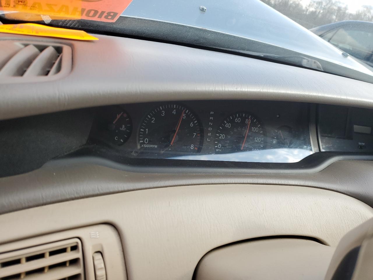 2004 Toyota Avalon - Image 9