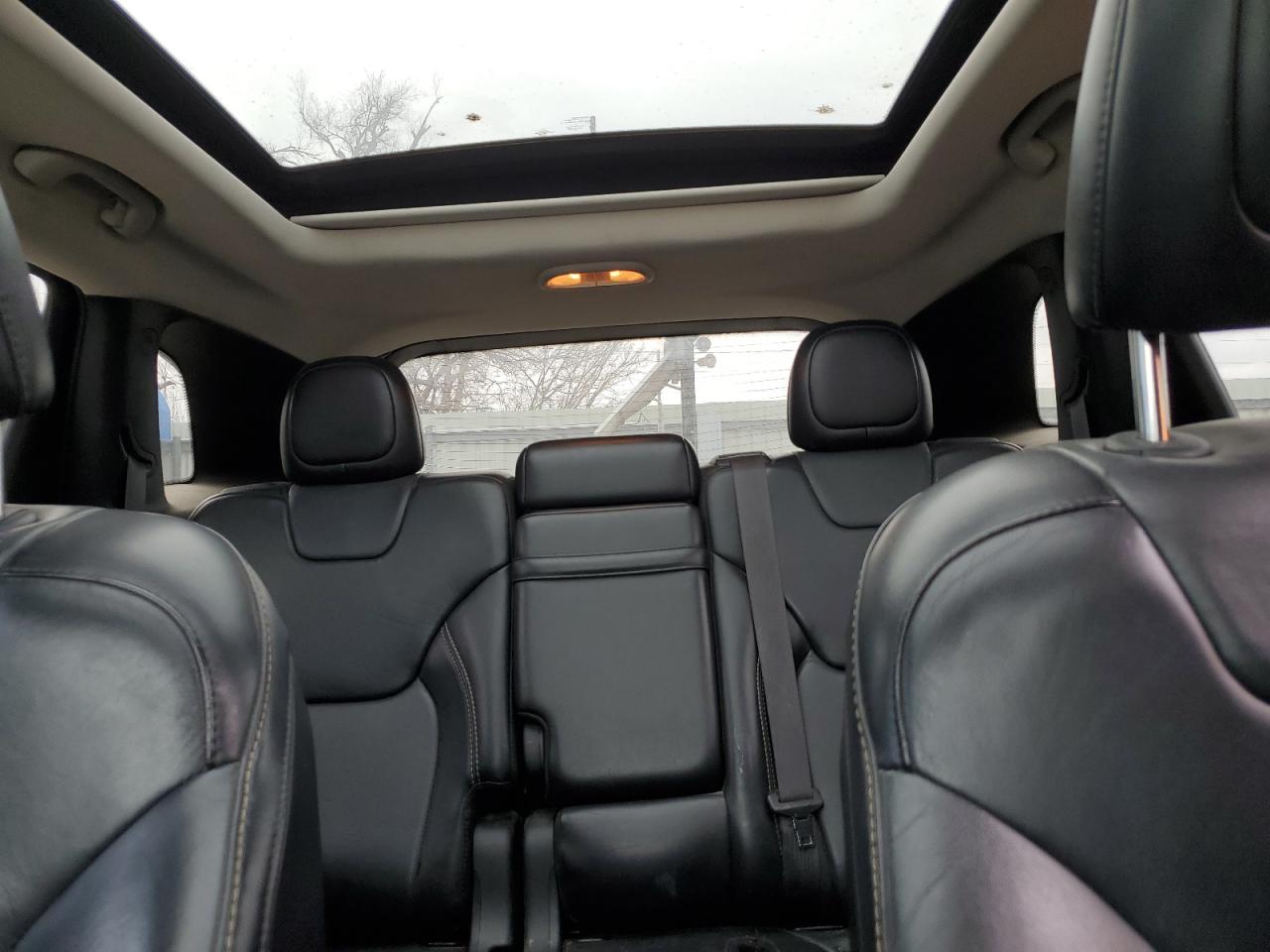 2016 Jeep Grand Cherokee - Image 10