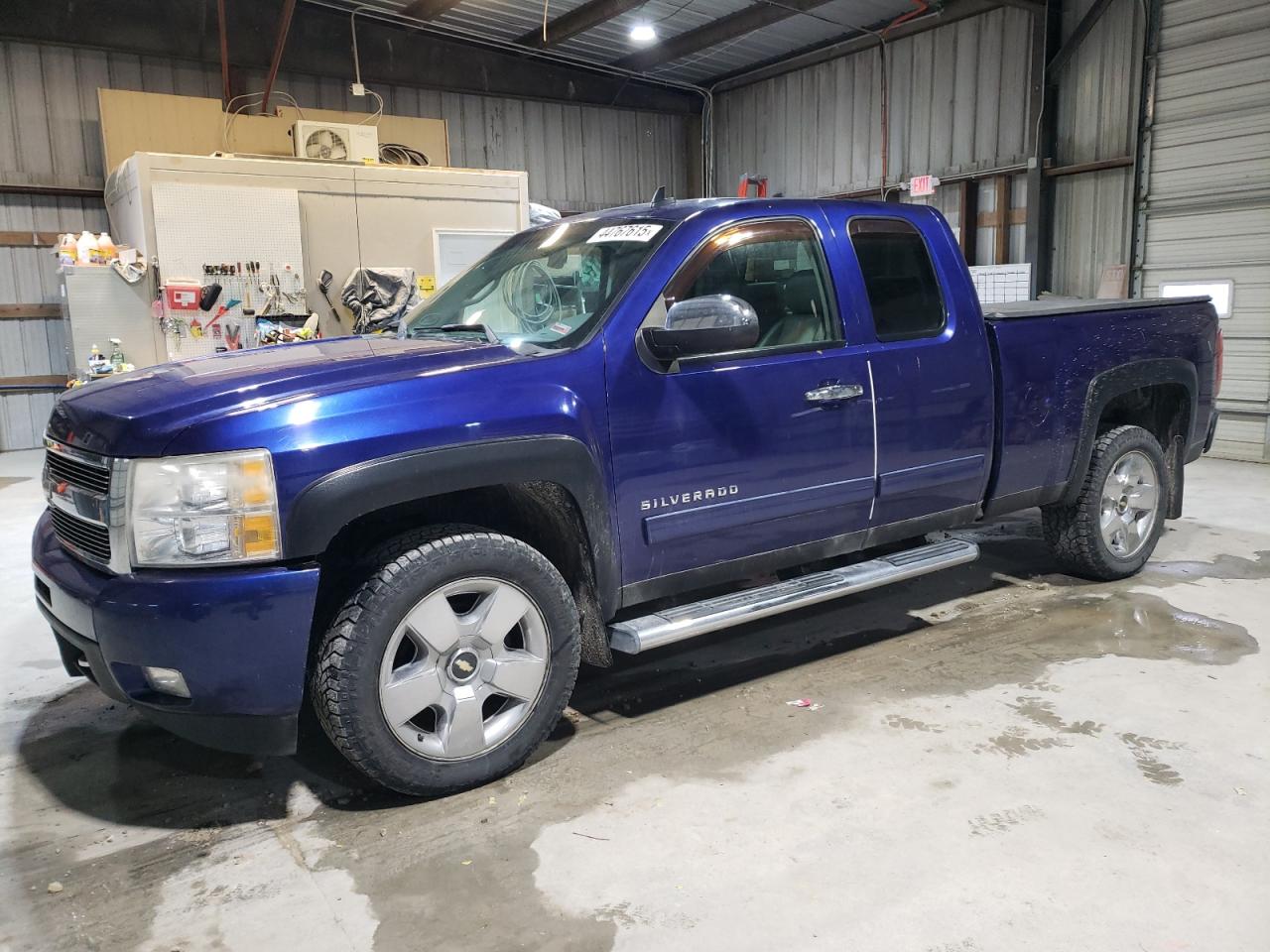 2010 Chevrolet Silverado - Image 1