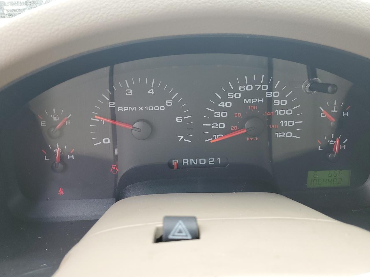 2004 Ford F-150 - Image 9
