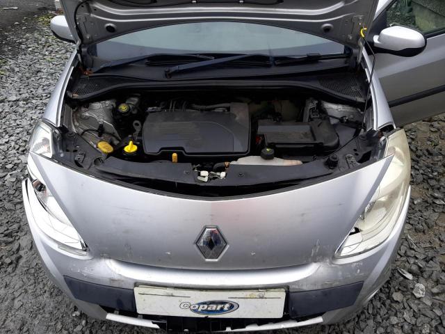 2011 RENAULT CLIO BIZU 