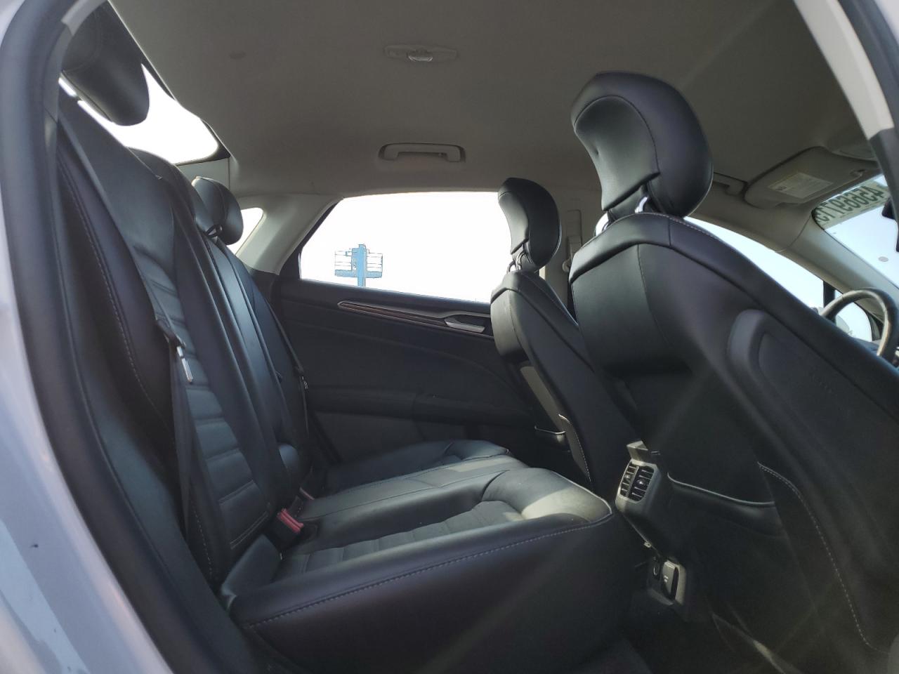 2014 Ford Fusion - Image 10