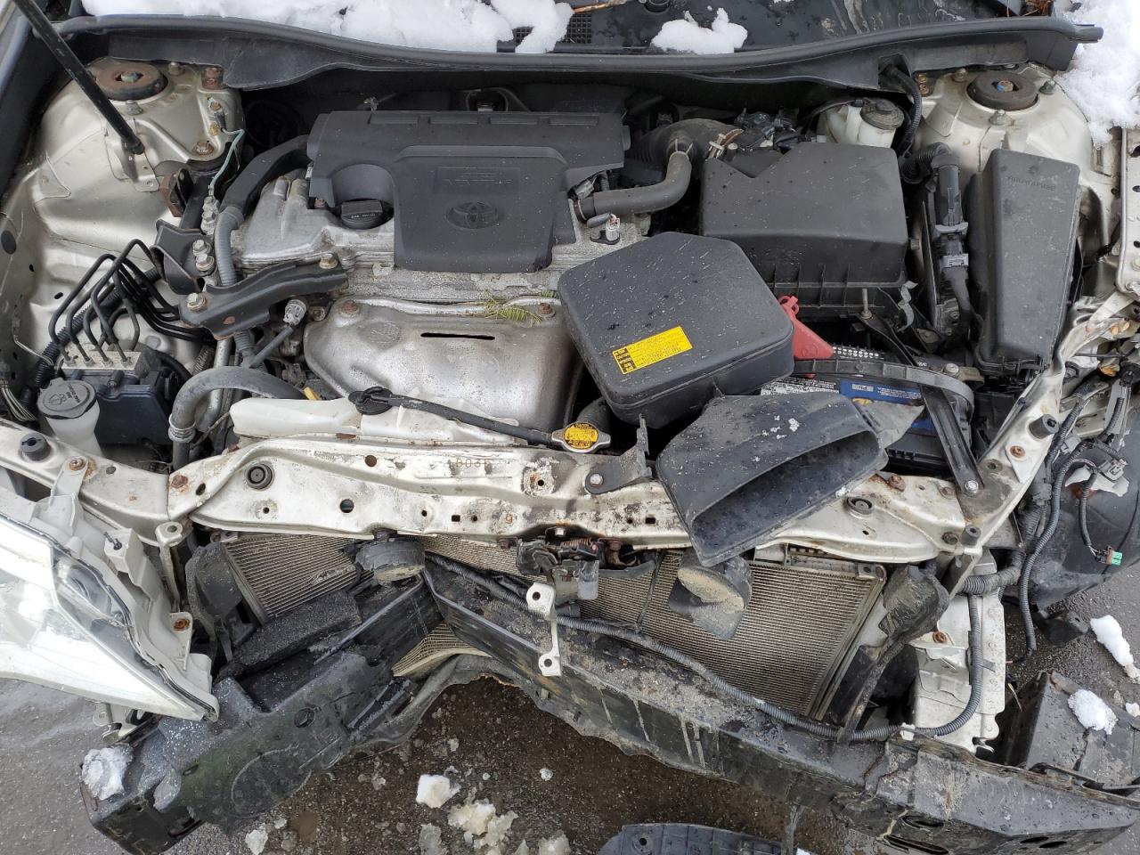 2014 Toyota Camry - Image 12