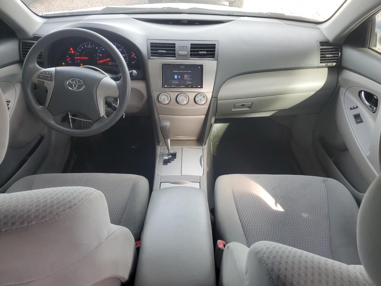 2011 Toyota Camry - Image 8