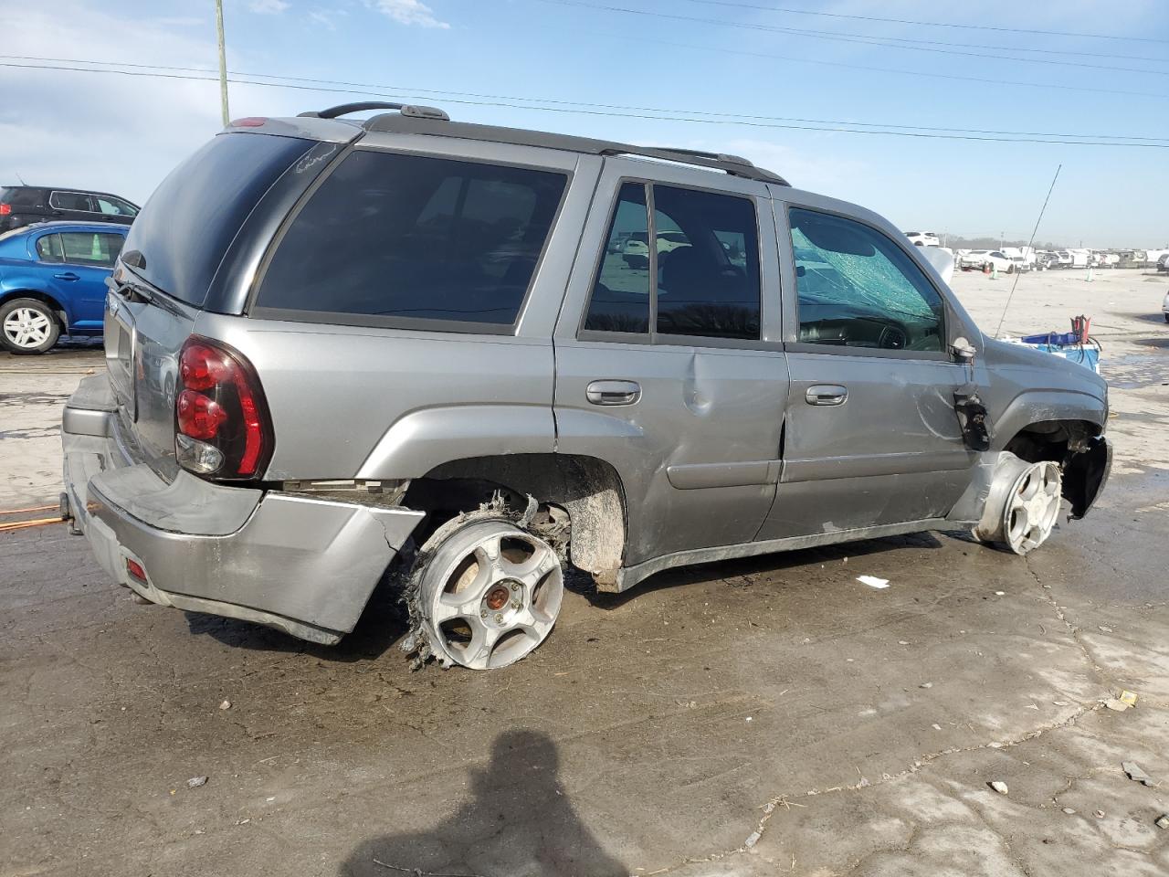 2005 Chevrolet TrailBlazer - Image 3