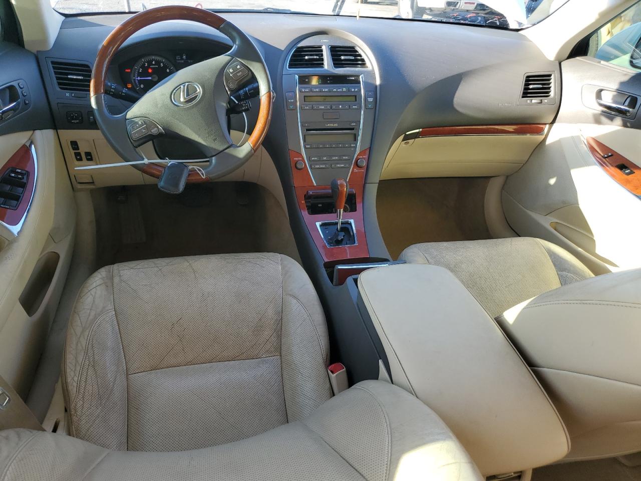 2012 Lexus ES - Image 8