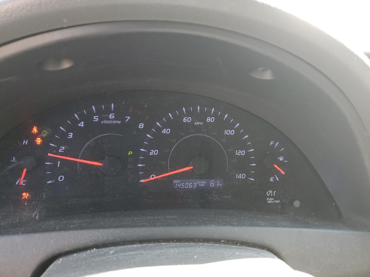 2011 Toyota Camry - Image 9