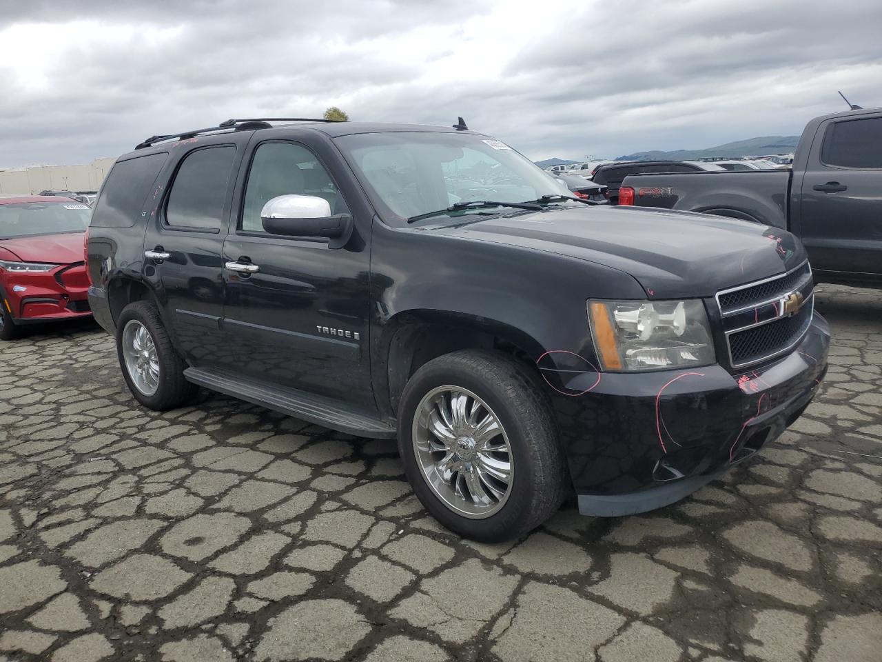 2007 Chevrolet Tahoe - Image 4