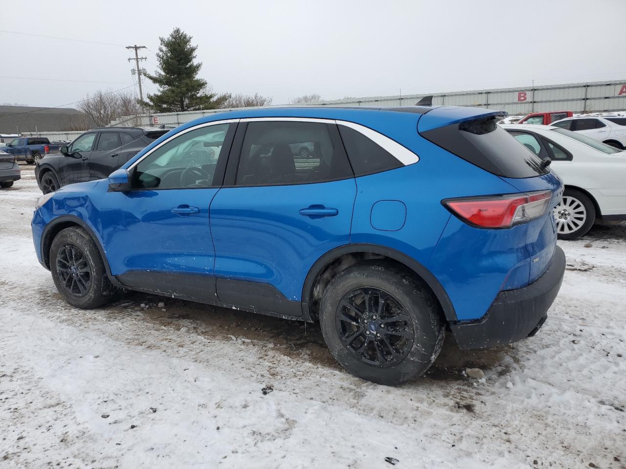 2021 Ford Escape - Image 2