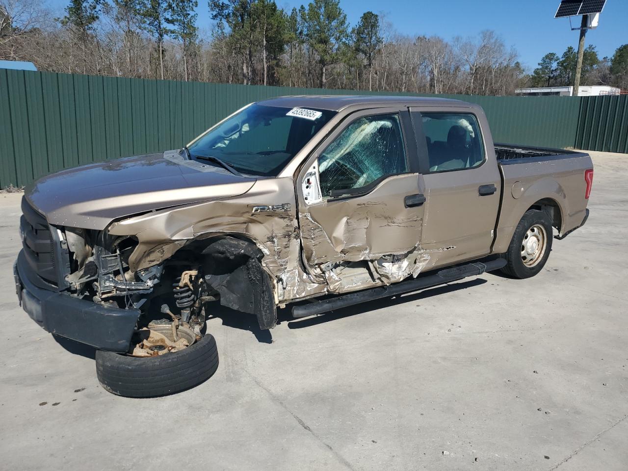 2015 Ford F150 Supercrew for Sale in Savannah, GA - Side