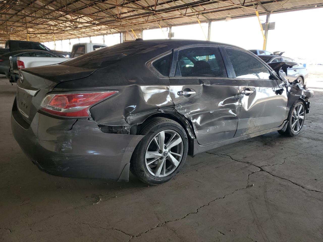 2014 Nissan Altima - Image 3
