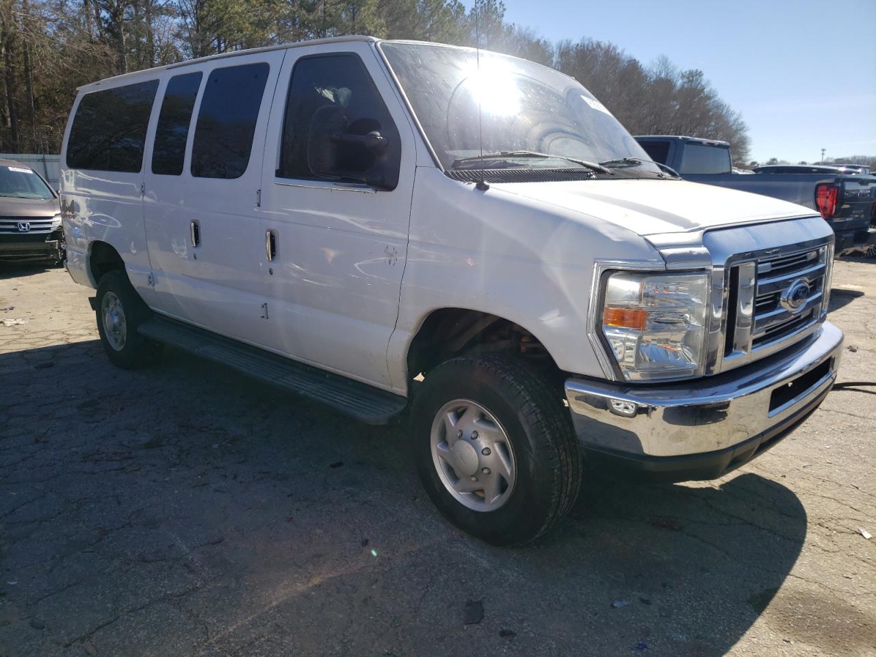 2014 Ford Econoline - Image 4