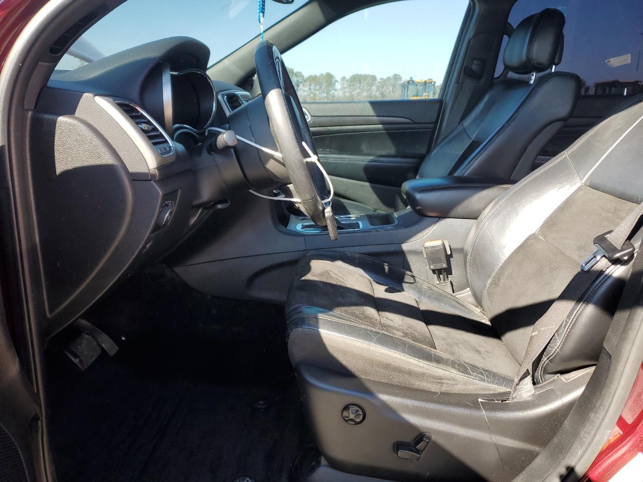 2017 Jeep Grand Cherokee - Image 7