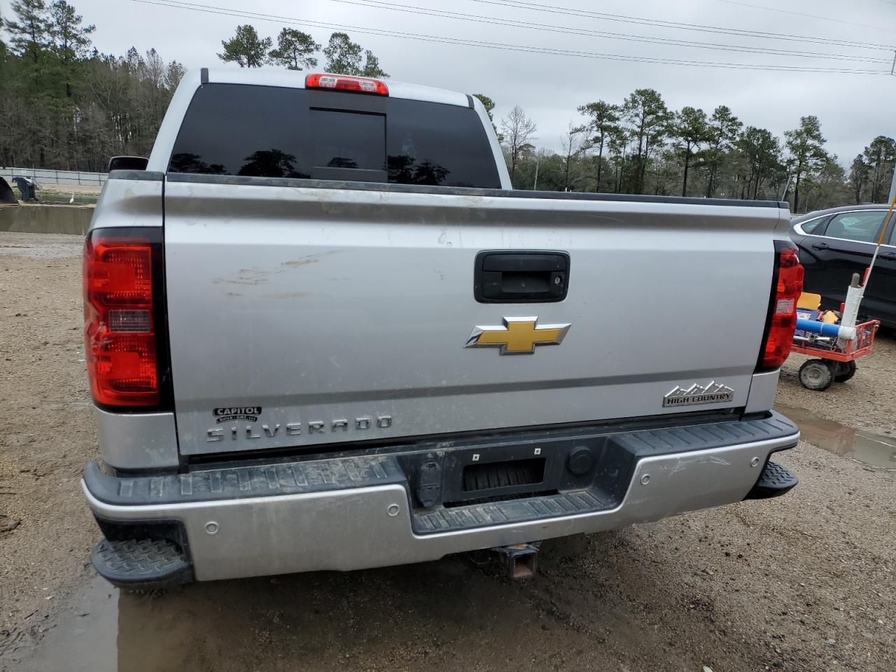 2014 Chevrolet Silverado - Image 6
