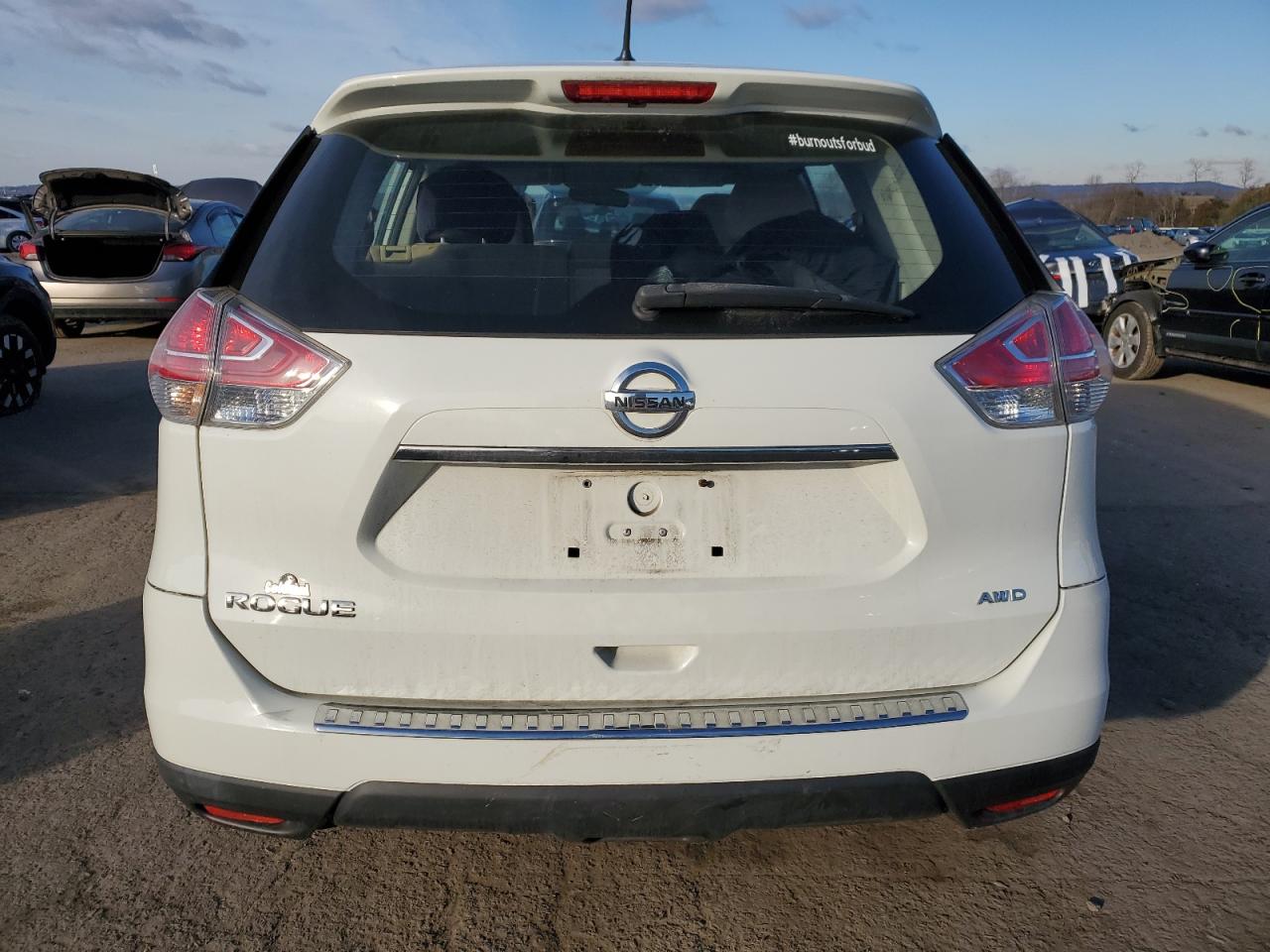 2015 Nissan Rogue - Image 6