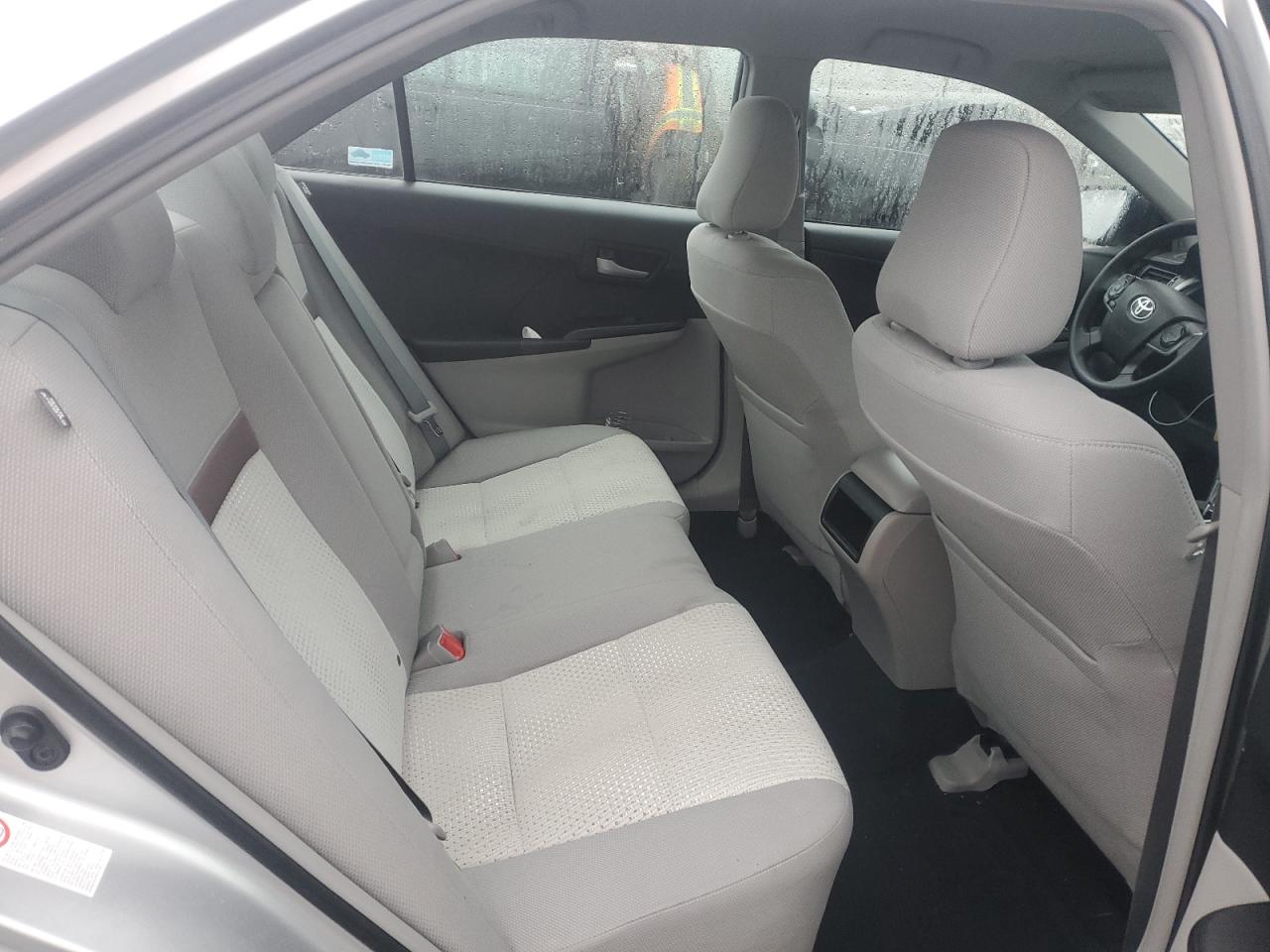 2012 Toyota Camry - Image 10