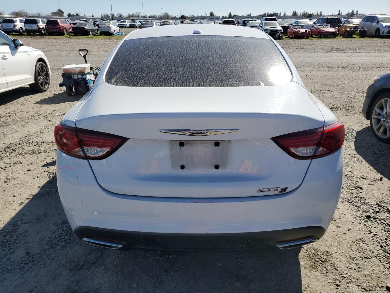 2015 Chrysler 200 - Image 6
