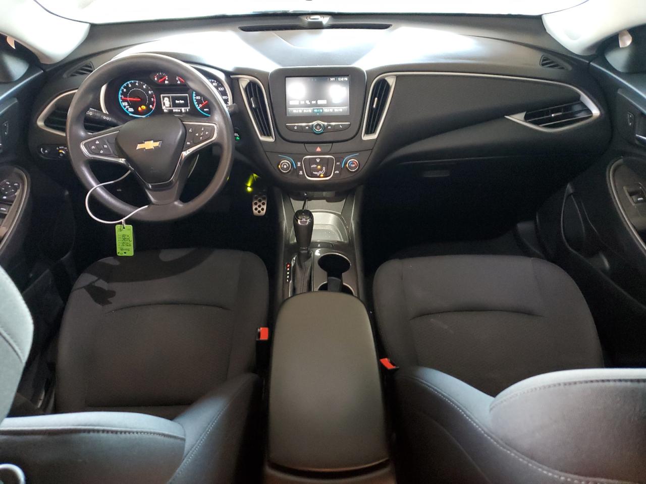 2016 Chevrolet Malibu - Image 8