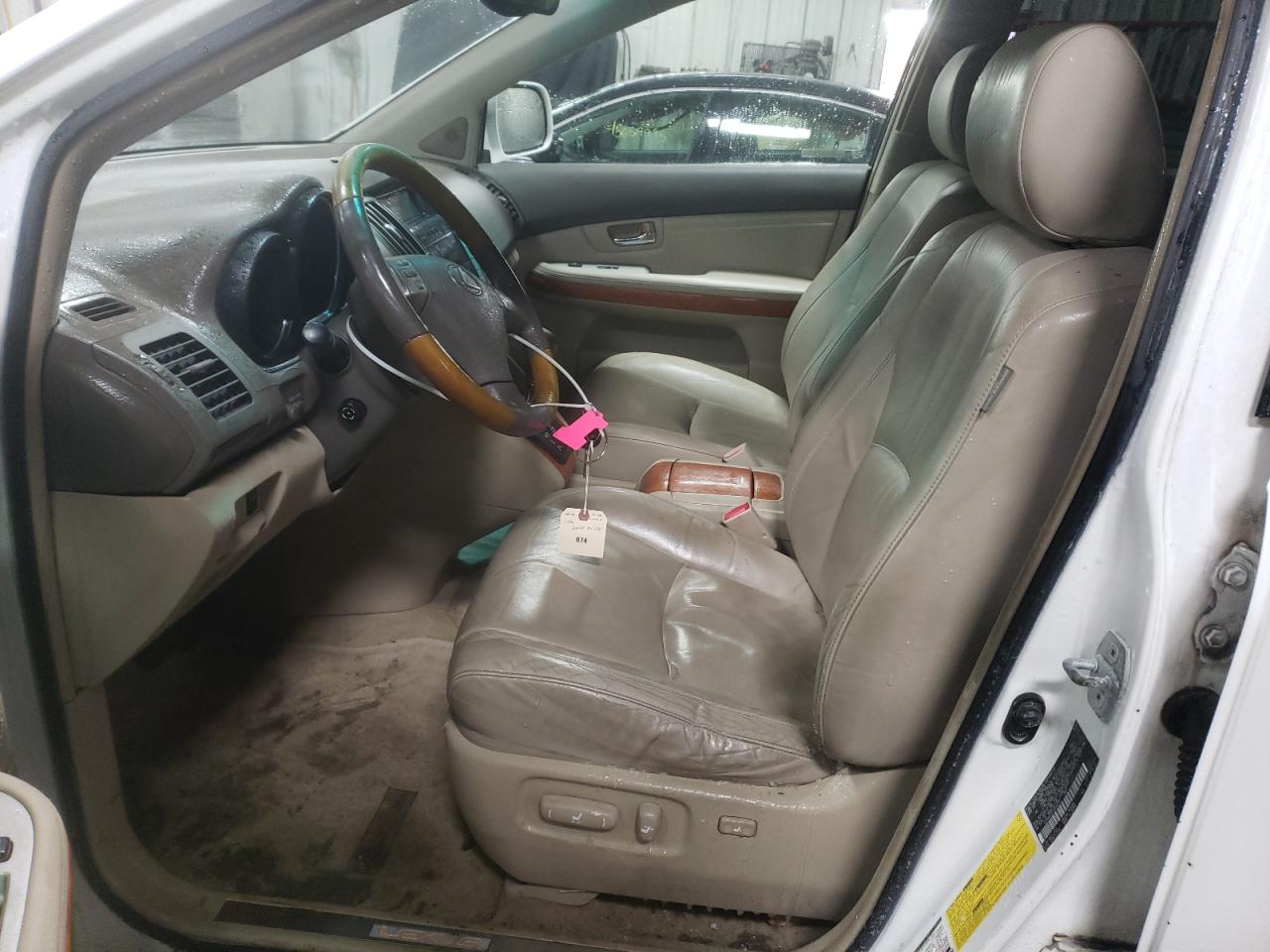 2004 Lexus RX - Image 7