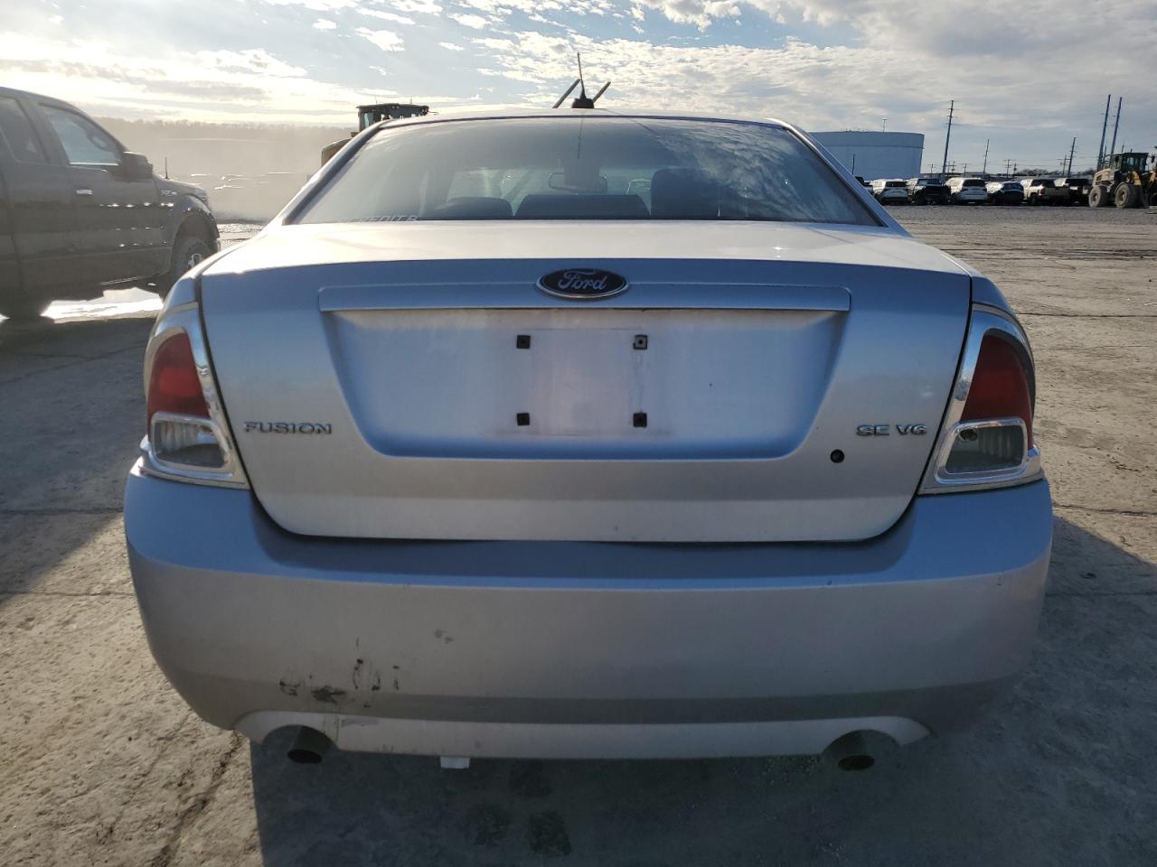2009 Ford Fusion - Image 6