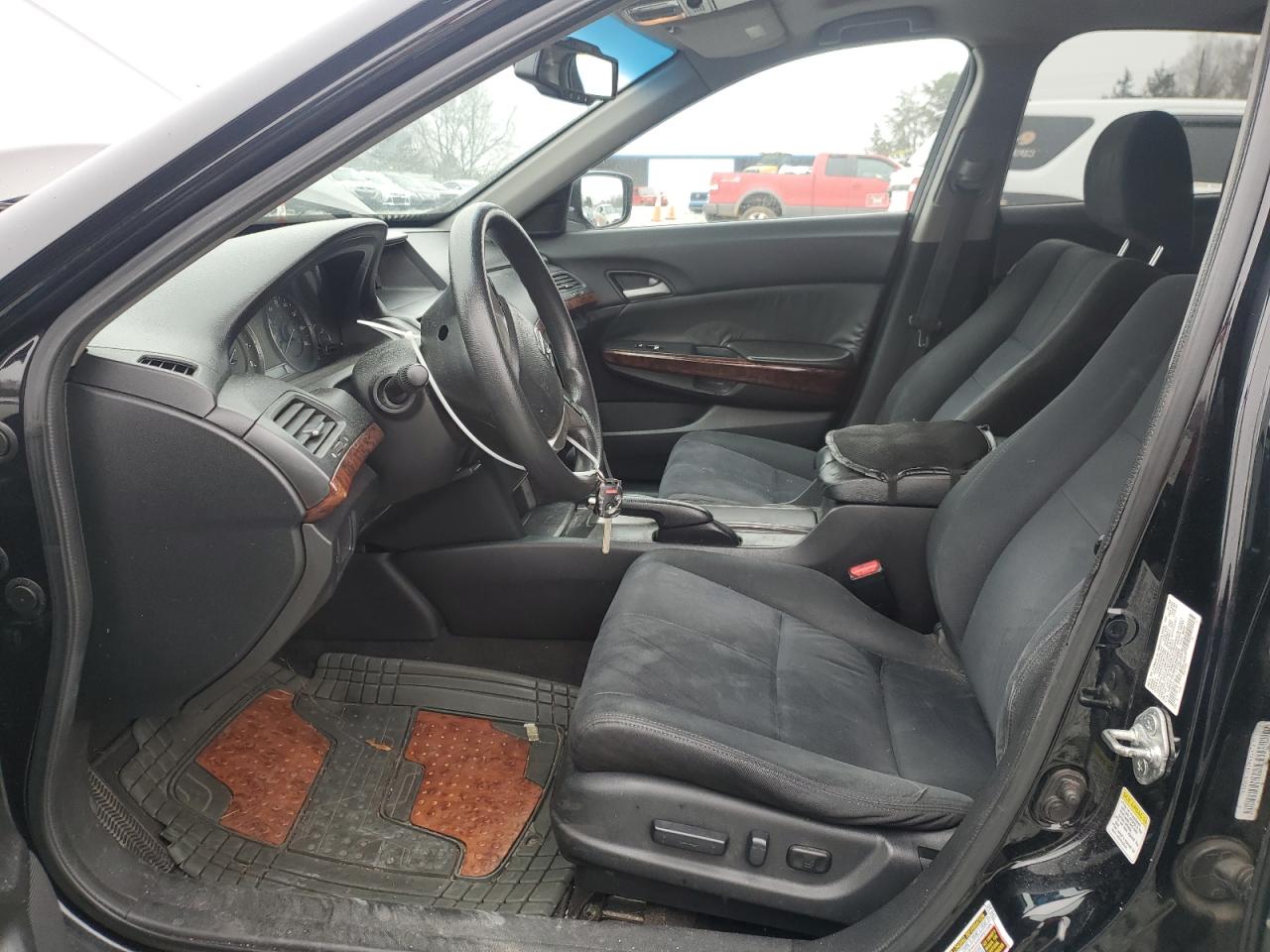 2010 Honda Accord - Image 7