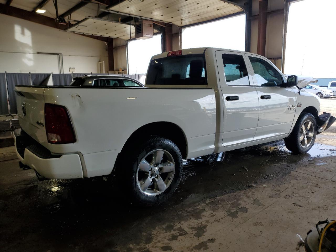 2018 RAM 1500 - Image 3