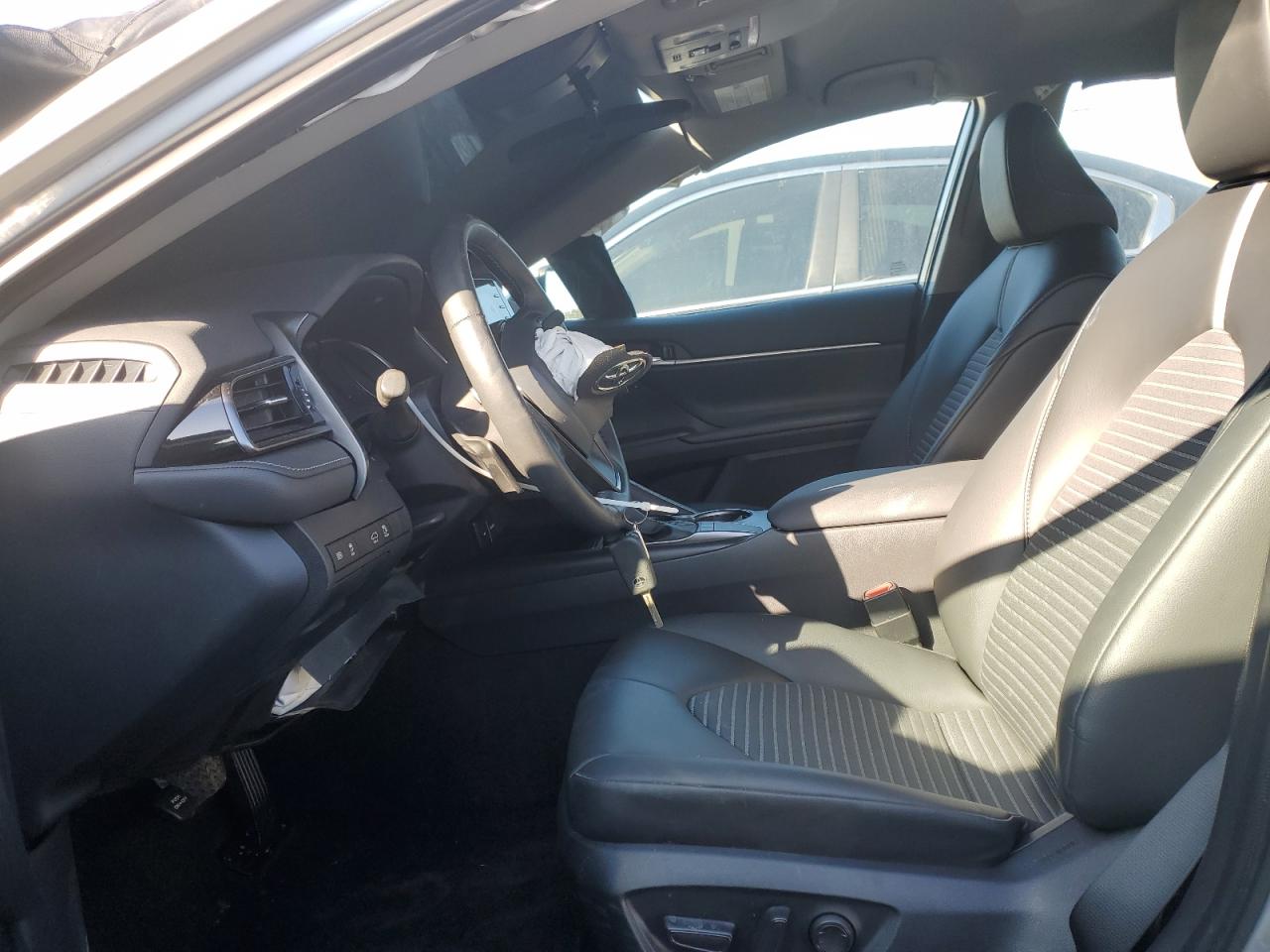 2023 Toyota Camry - Image 7