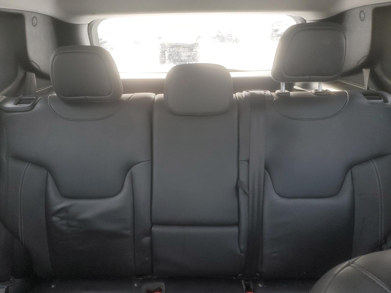 2020 Jeep Renegade - Image 10