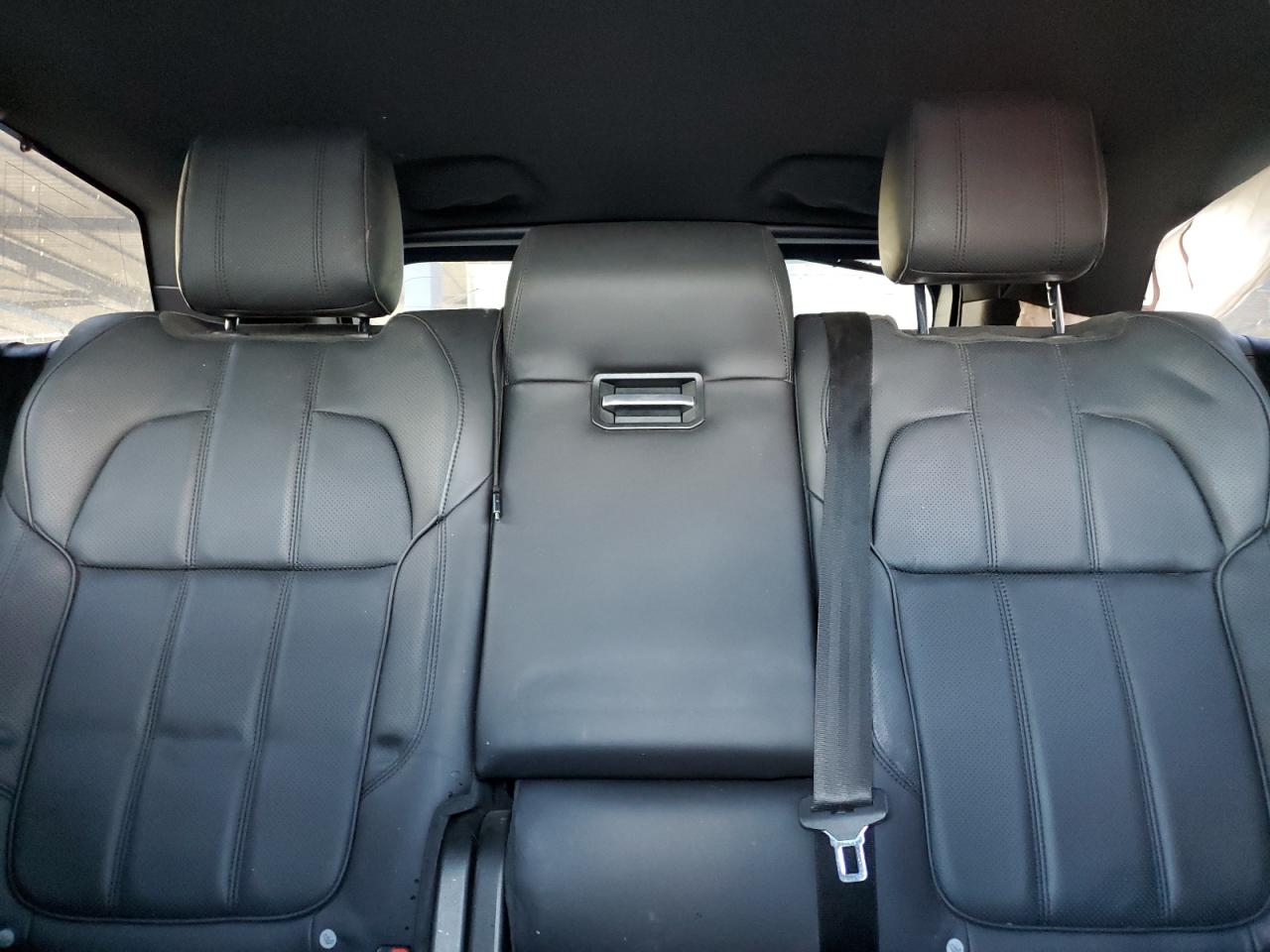 2015 Land Rover Range Rover - Image 10