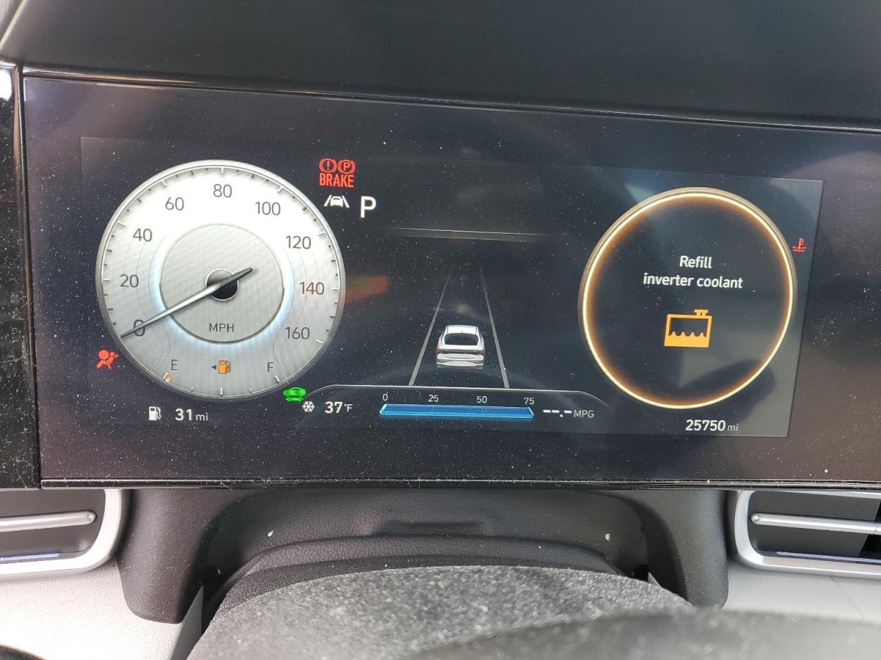 2023 Hyundai Elantra - Image 9
