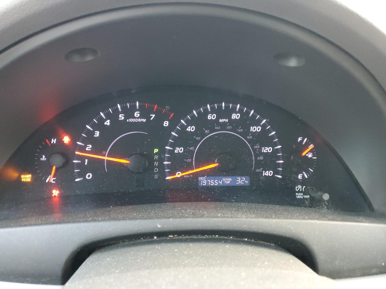 2010 Toyota Camry - Image 9