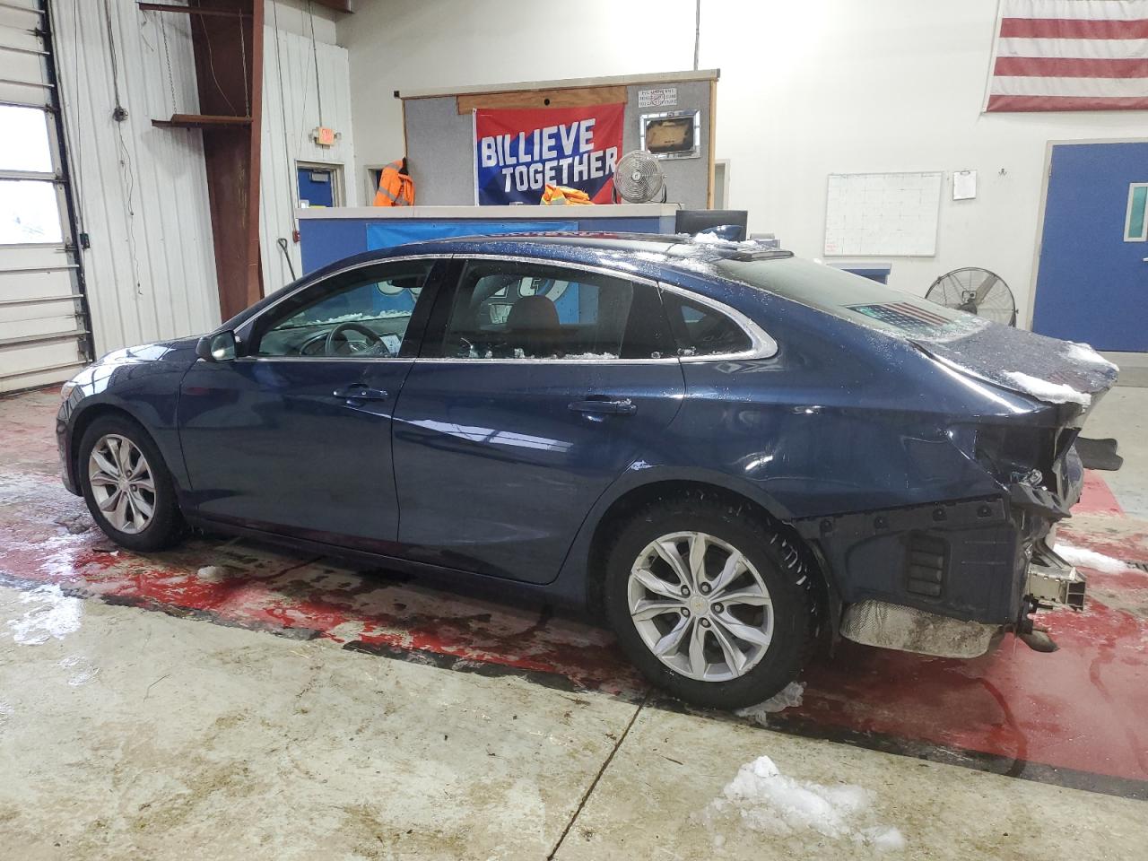 2021 Chevrolet Malibu - Image 2