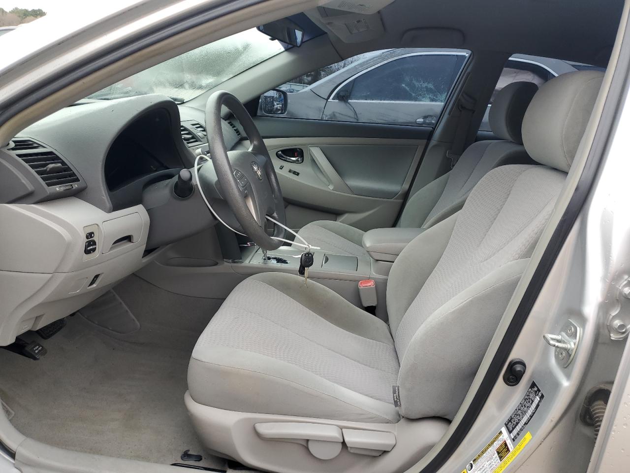 2010 Toyota Camry - Image 7