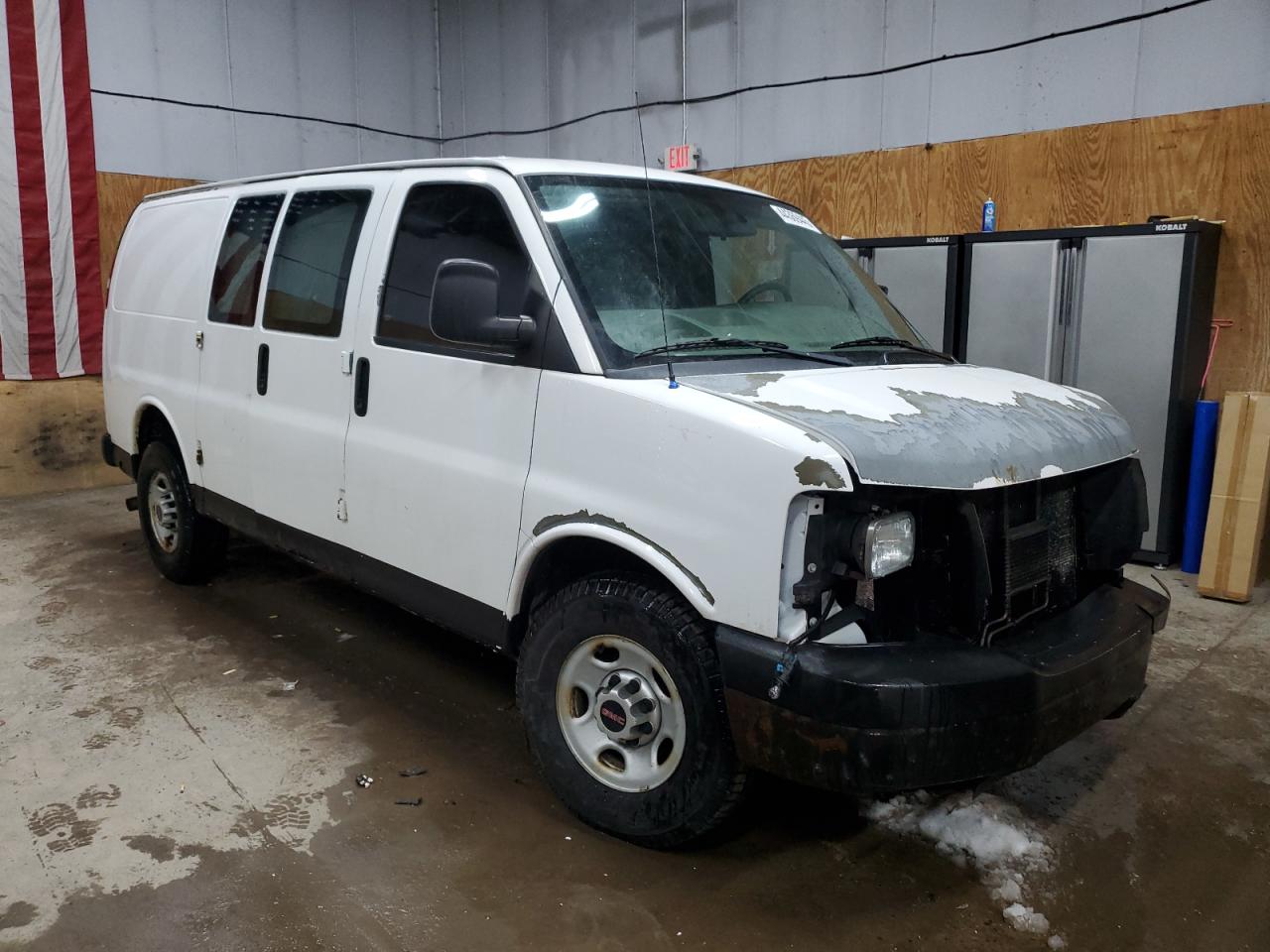 2010 GMC Savana - Image 4