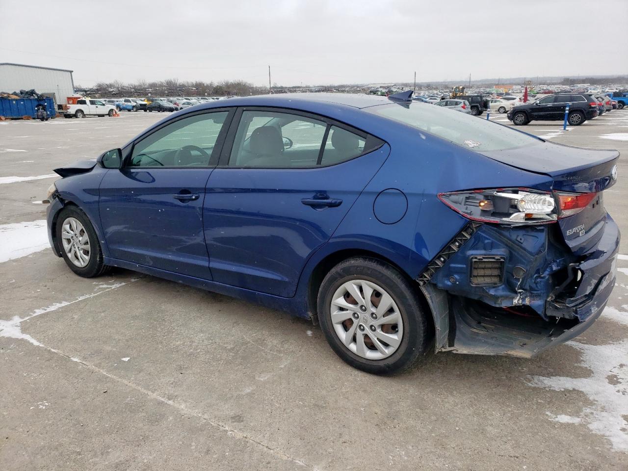 2017 Hyundai Elantra - Image 2