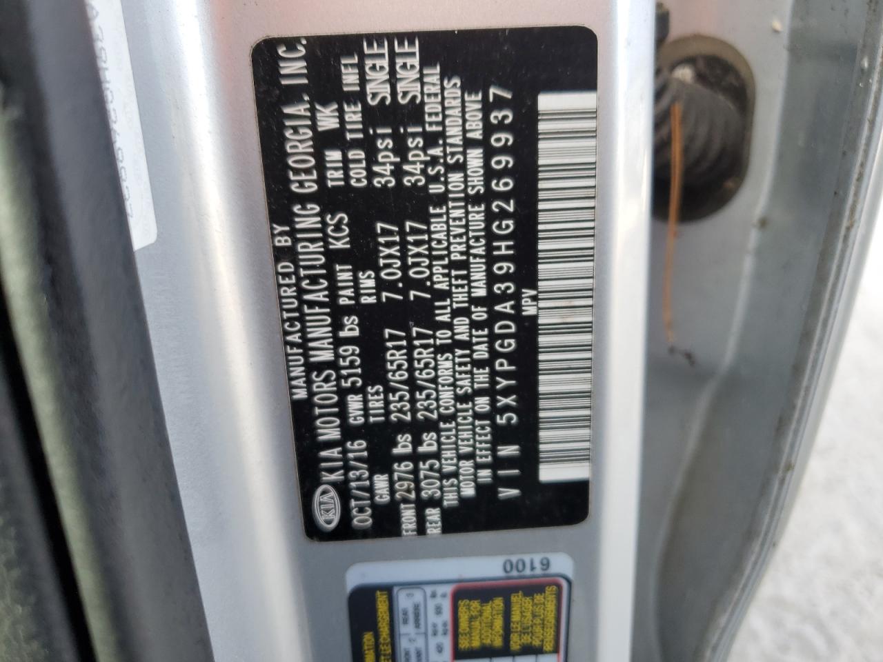 2017 Kia Sorento - Image 12