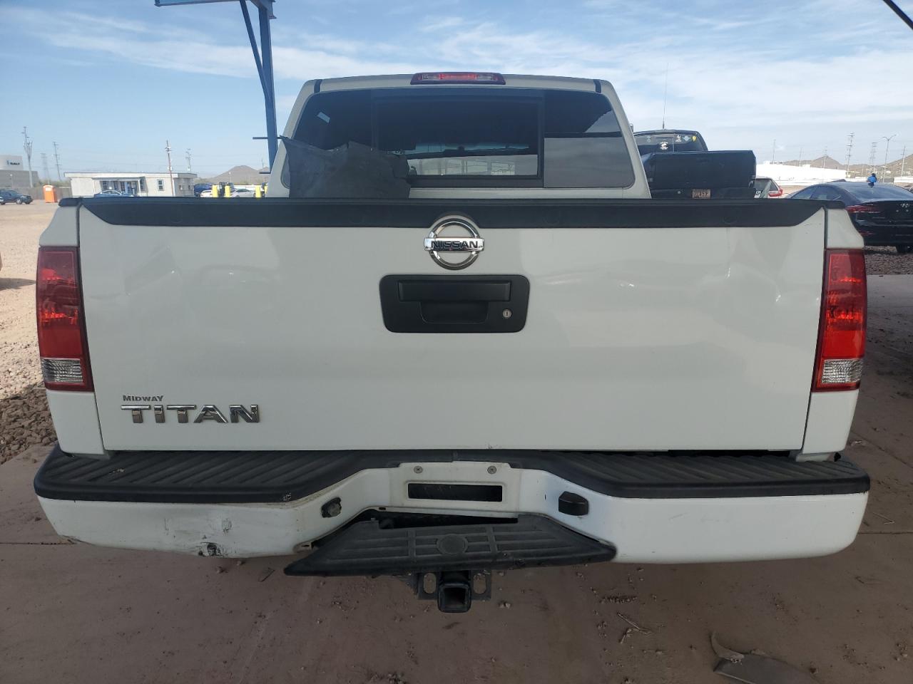 2014 Nissan Titan - Image 6