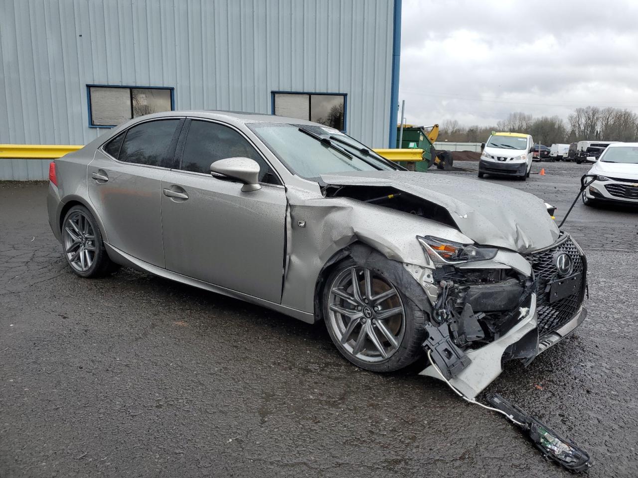 2018 Lexus IS - Image 4