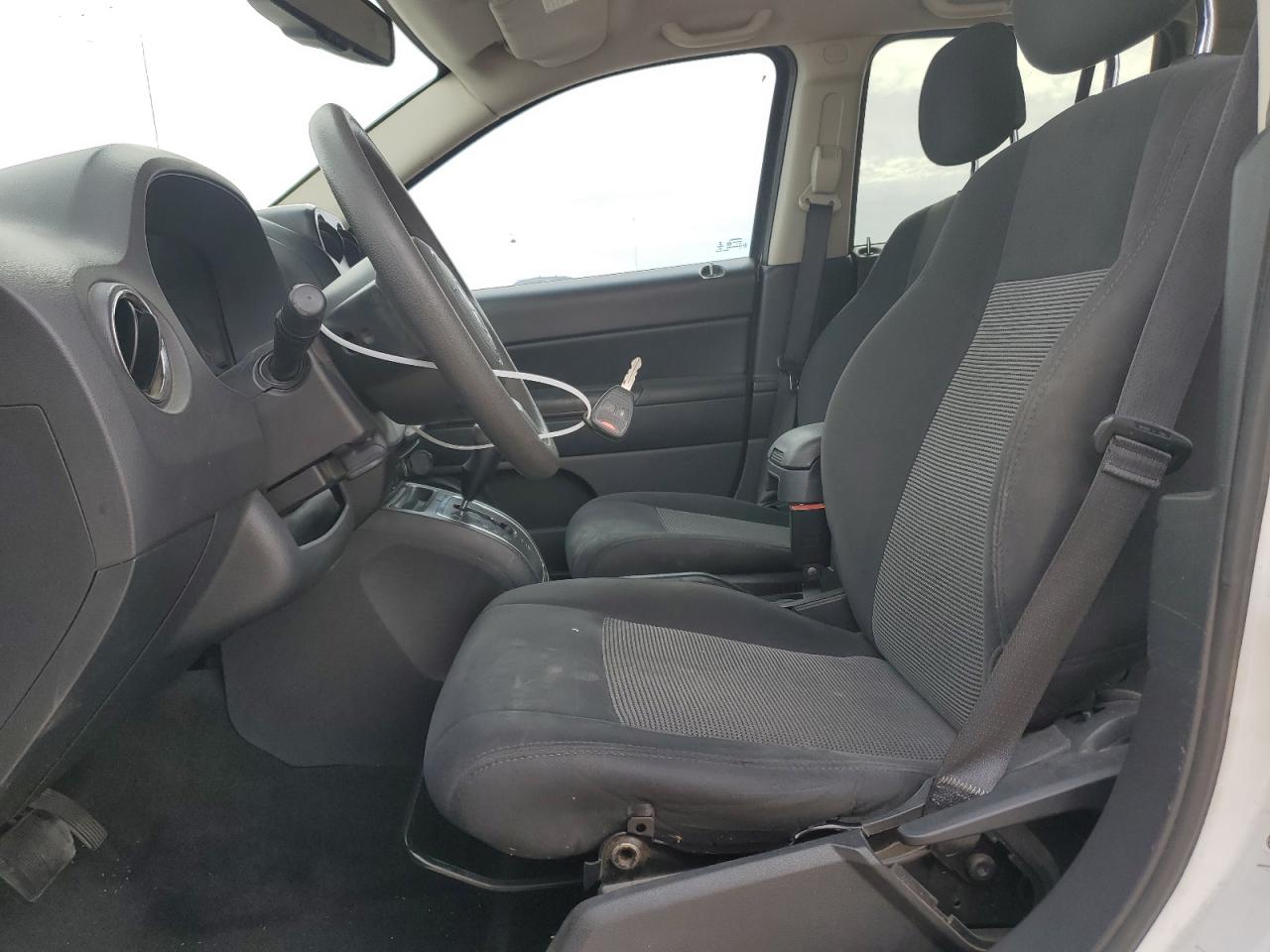 2016 Jeep Compass - Image 7