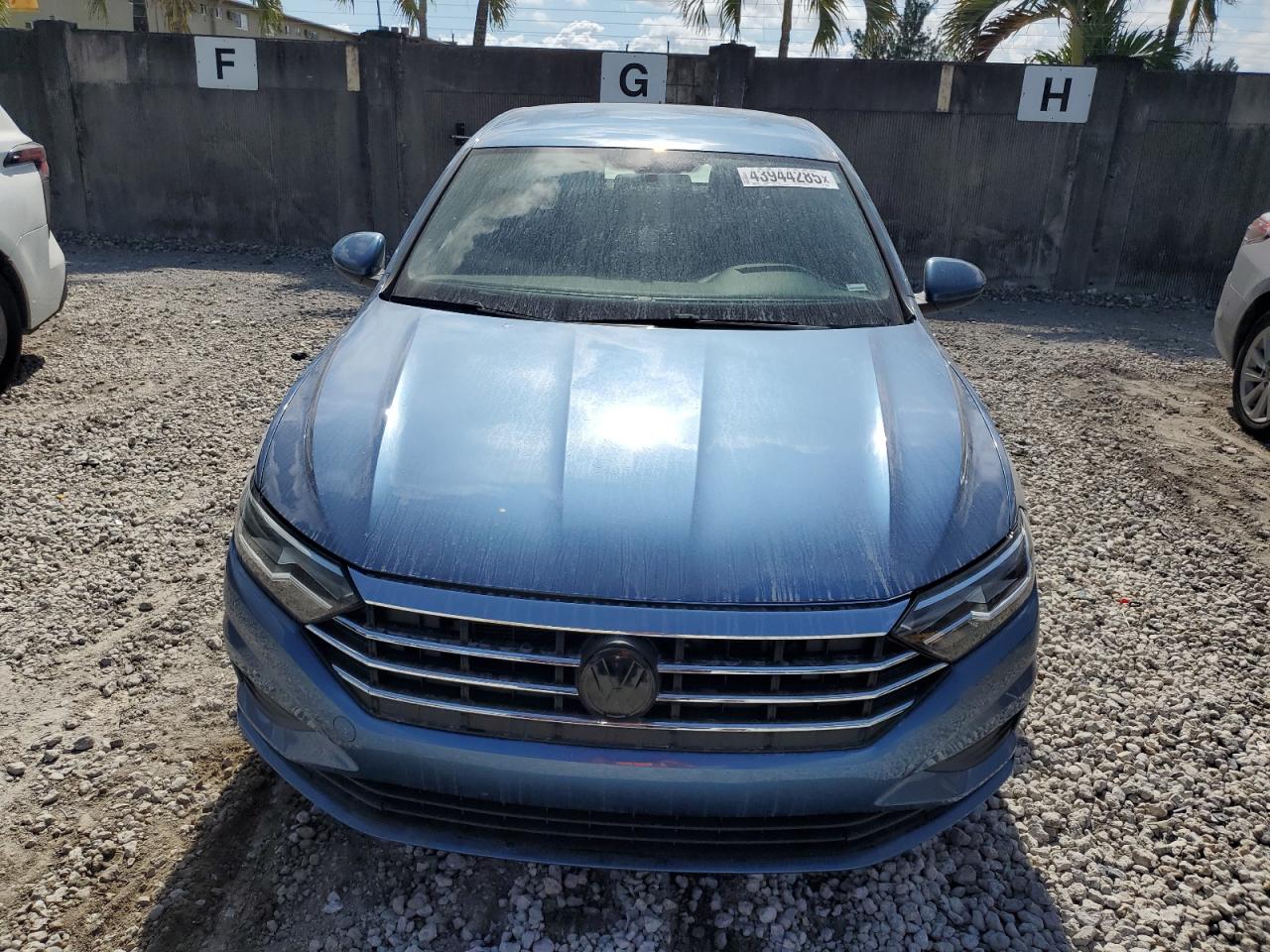 2019 Volkswagen Jetta - Image 5