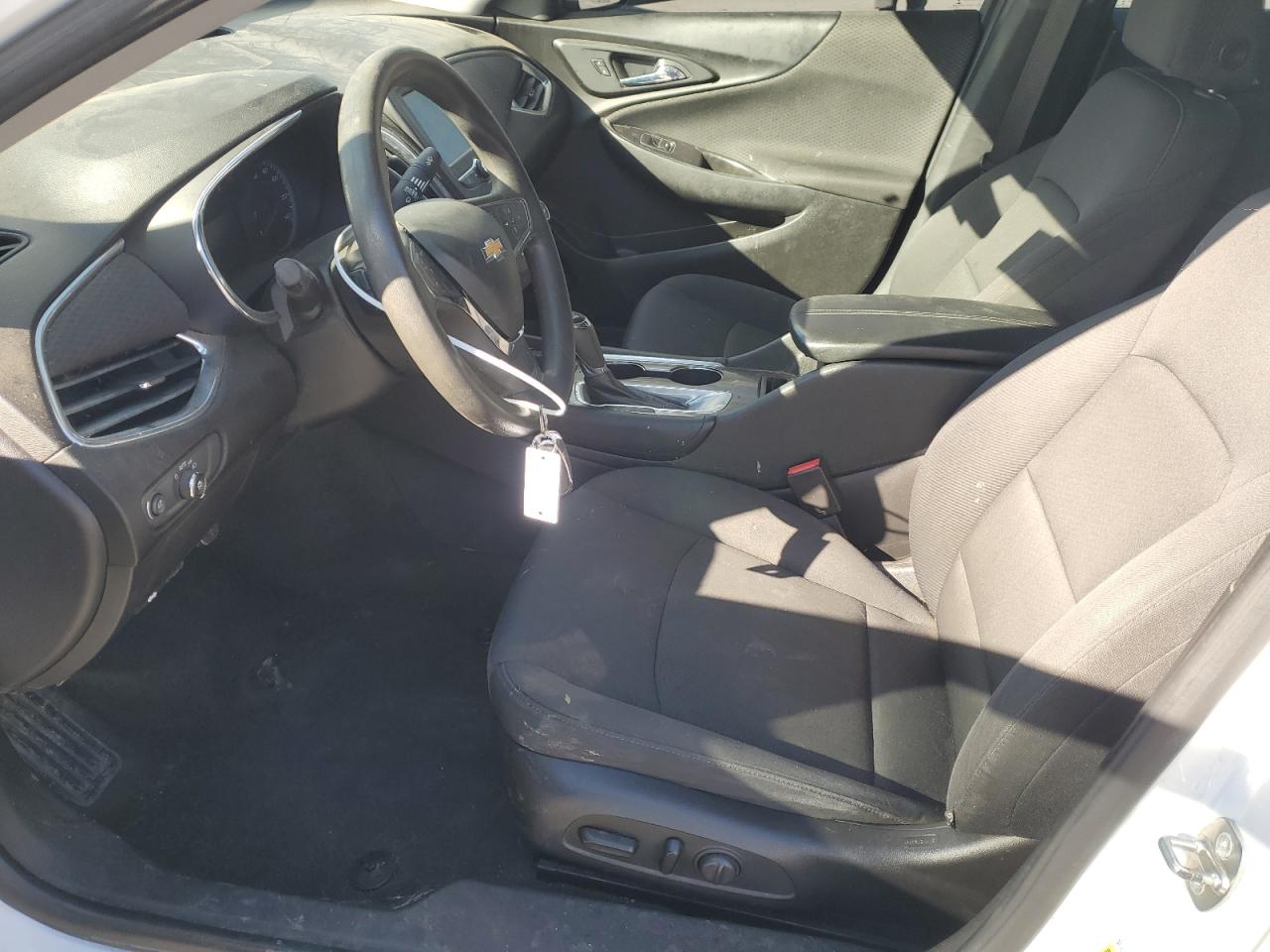 2016 Chevrolet Malibu - Image 7