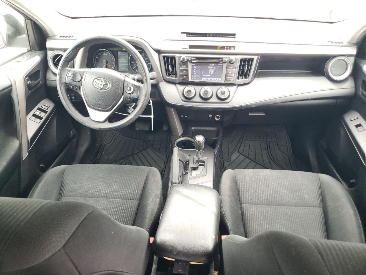 2018 Toyota RAV 4 - Image 8