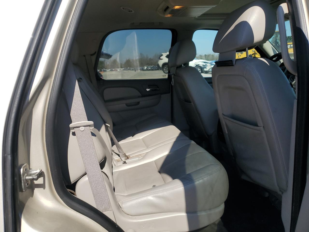 2013 Chevrolet Tahoe C1500 Lt VIN: 1GNSCBE07DR317075 Lot: 46725995