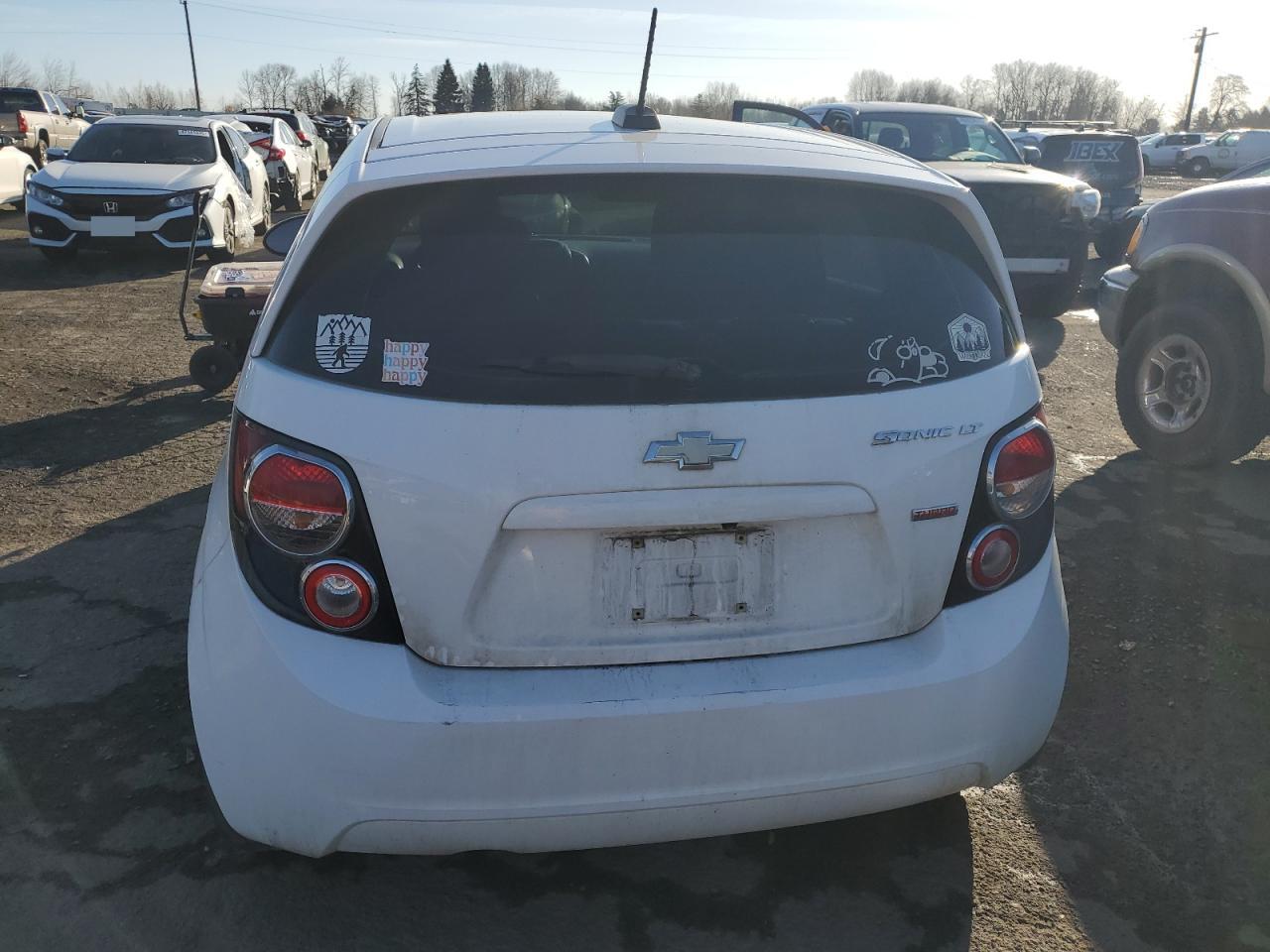 2016 Chevrolet Sonic - Image 6