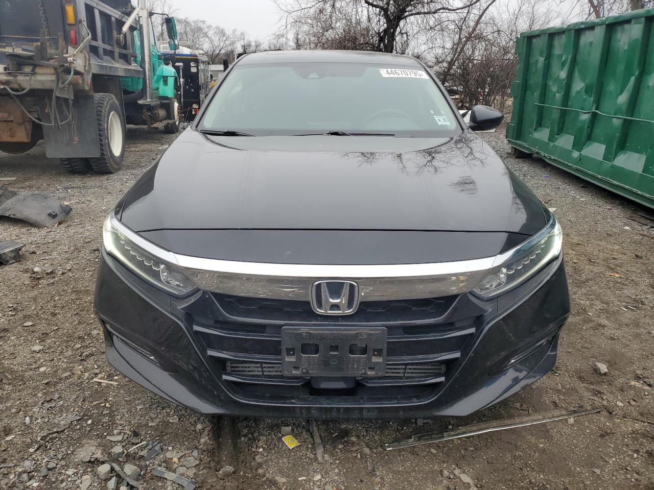 2020 Honda Accord - Image 5
