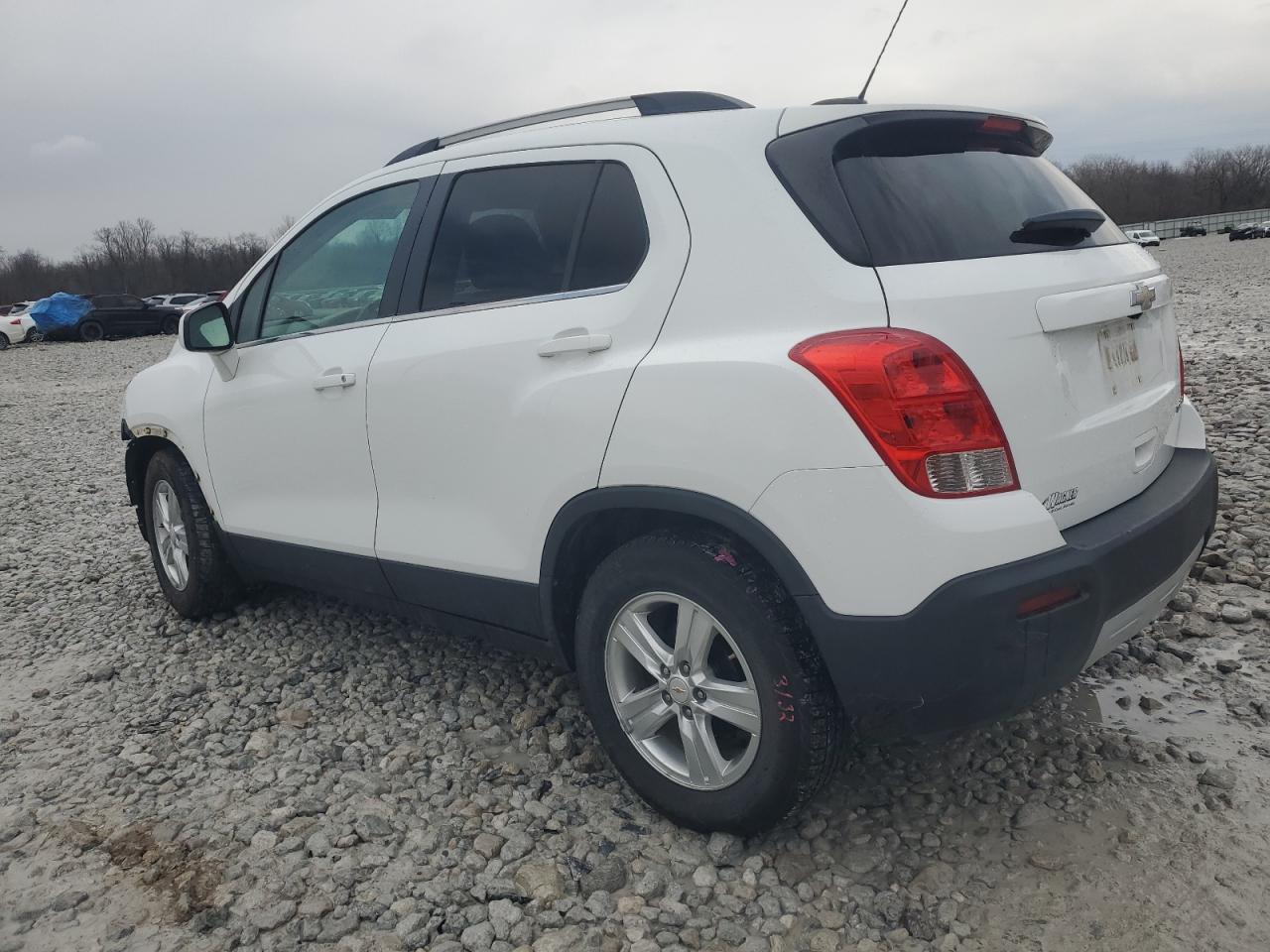 2015 Chevrolet Trax - Image 2