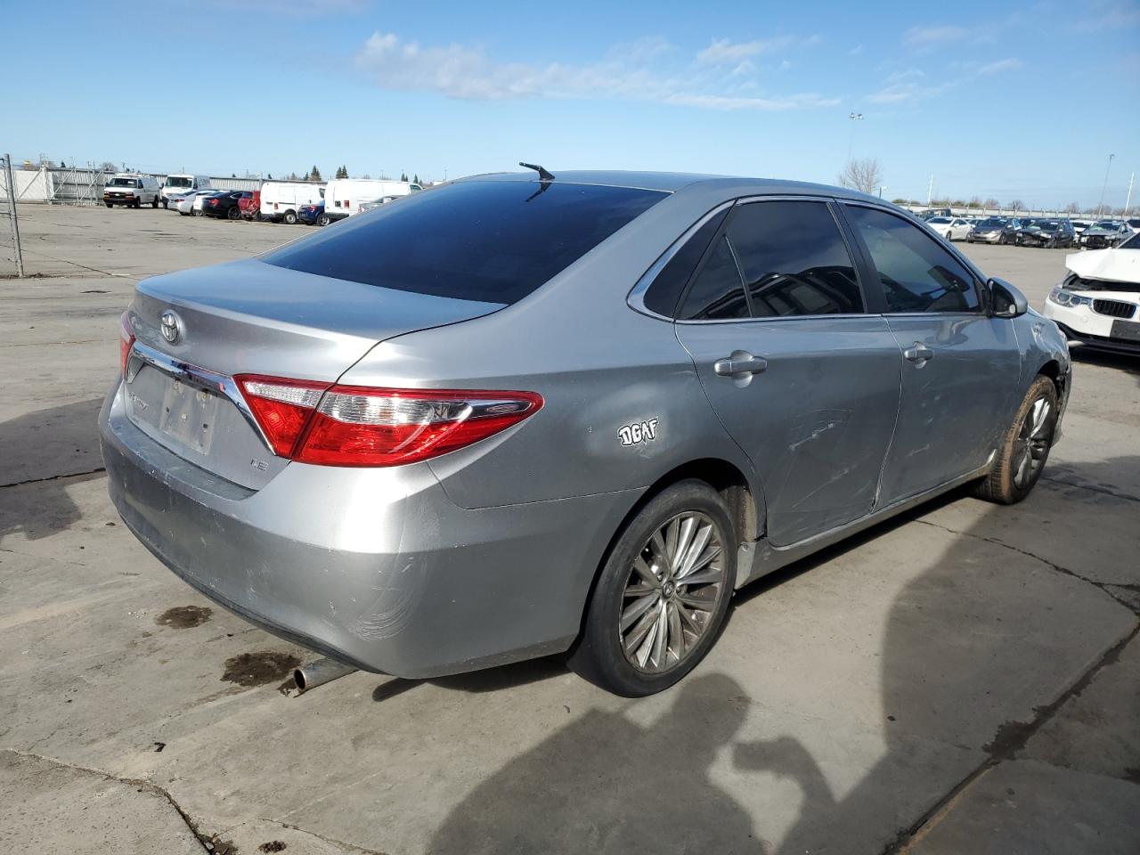 2015 Toyota Camry - Image 3