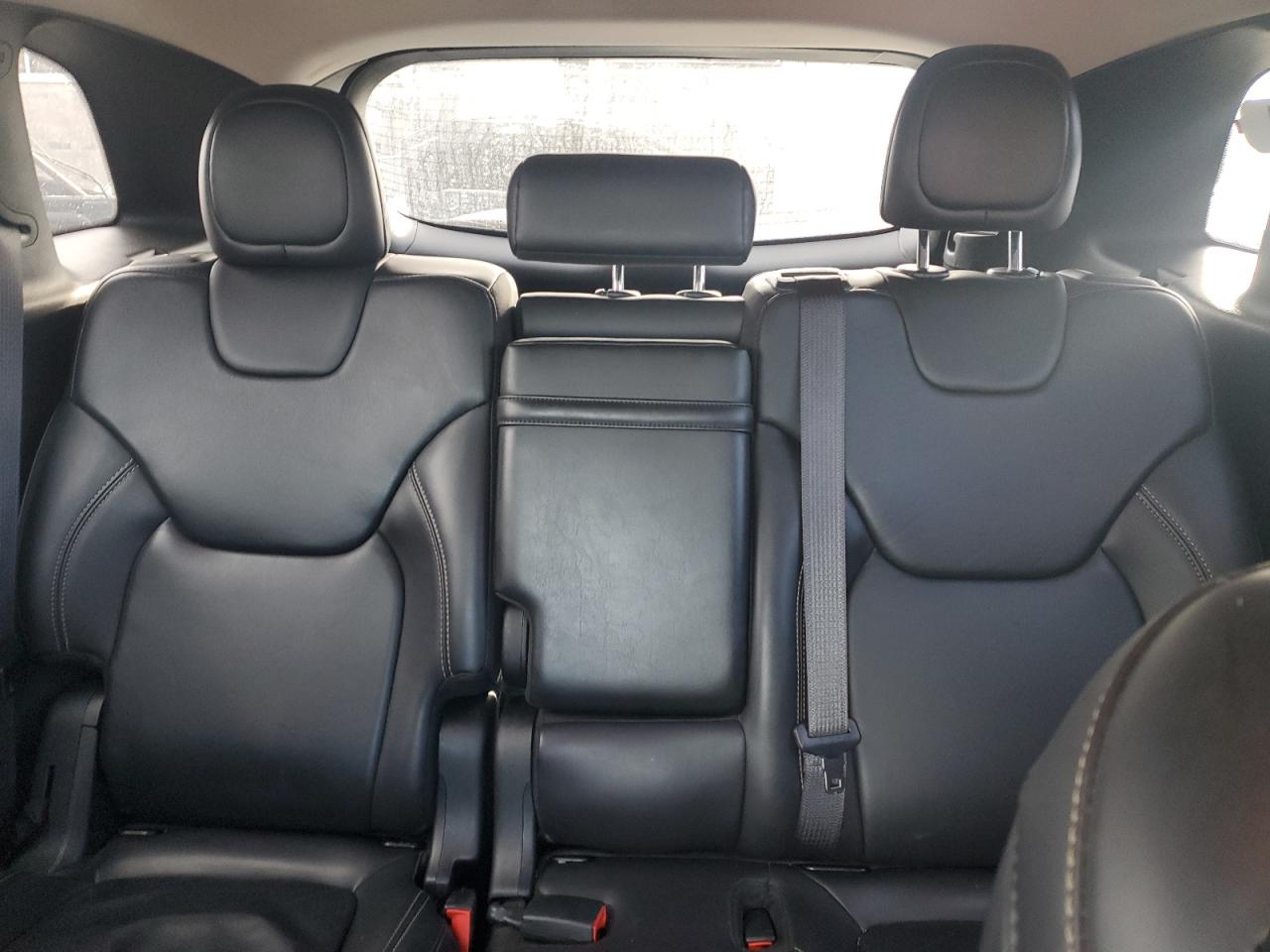 2017 Jeep Grand Cherokee - Image 10