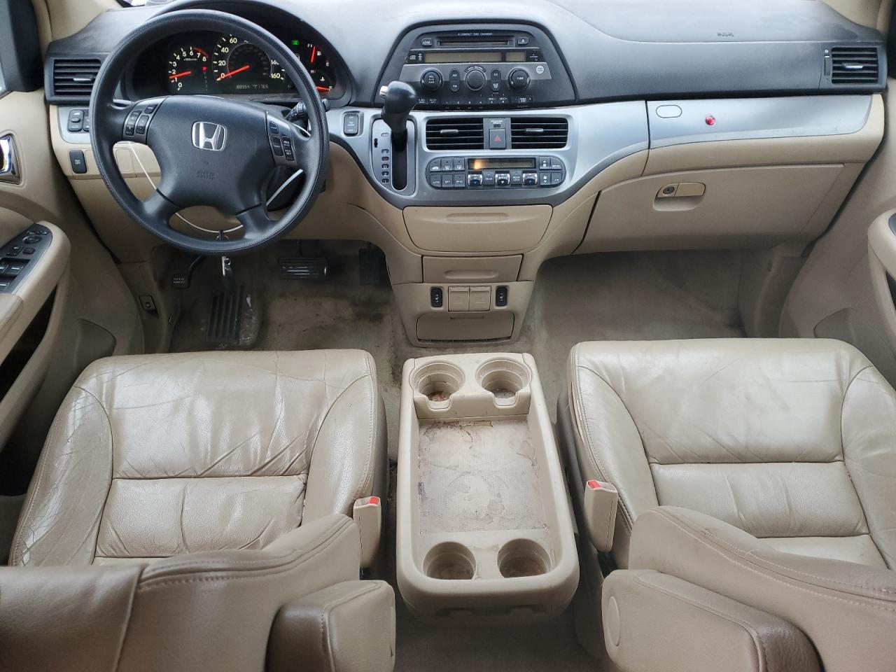 2005 Honda Odyssey - Image 8